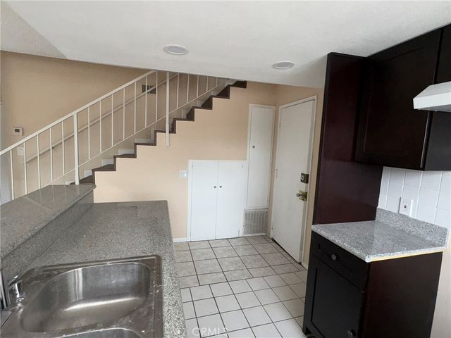 16650 Terrace Lane A, Fontana, CA 92335