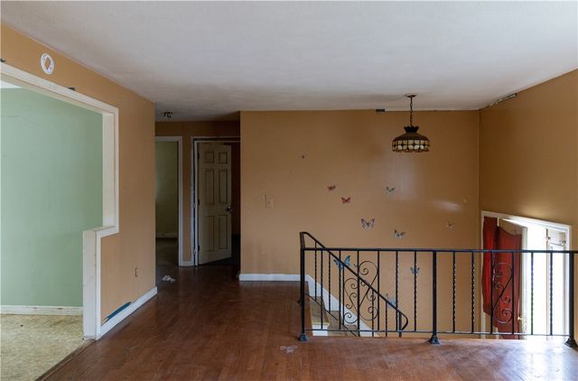 64 Perkins Avenue, Cranston, RI 02910