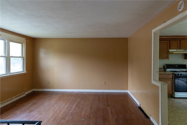 64 Perkins Avenue, Cranston, RI 02910