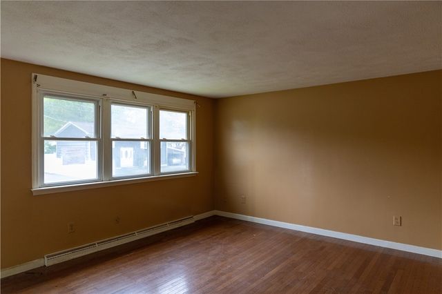 64 Perkins Avenue, Cranston, RI 02910