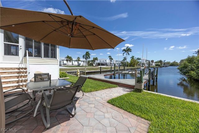 17520 AZALEA LN, Fort Myers Beach, FL 33931