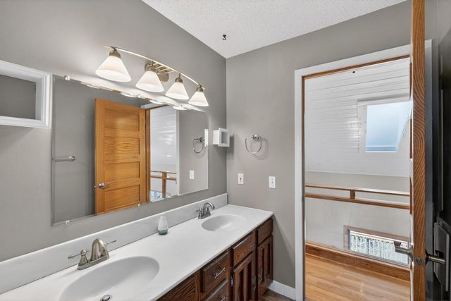 2357 Northern Hills Court NE, Rochester, MN 55906