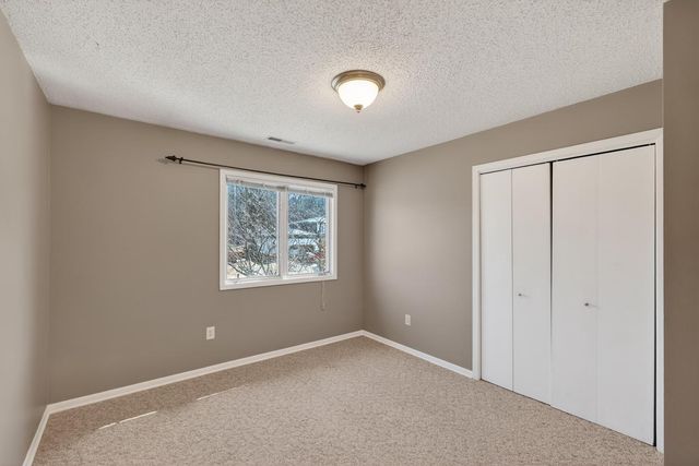 2357 Northern Hills Court NE, Rochester, MN 55906