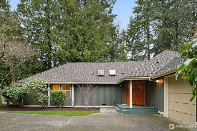 4230 212th Avenue NE, Sammamish, WA 98074