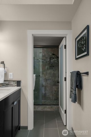 4230 212th Avenue NE, Sammamish, WA 98074