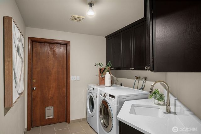 4230 212th Avenue NE, Sammamish, WA 98074