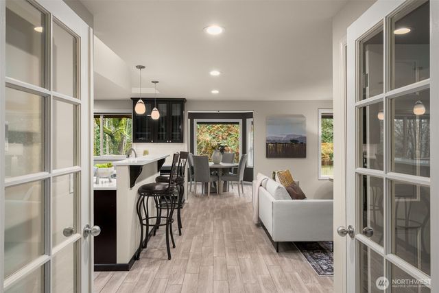 4230 212th Avenue NE, Sammamish, WA 98074