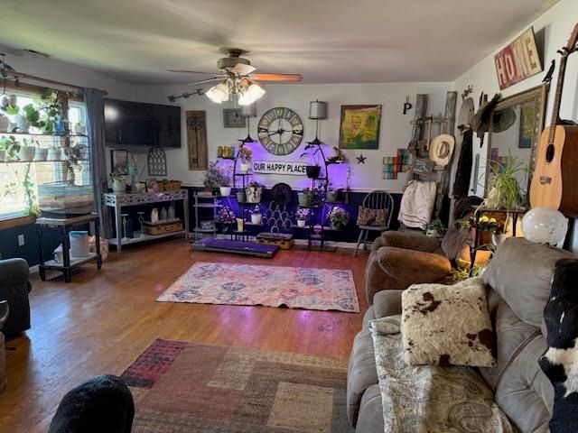 162 Bloomin Hill, Ona, WV 25545