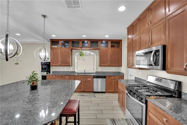 6464 Pear Valley Lane, Las Vegas, NV 89118