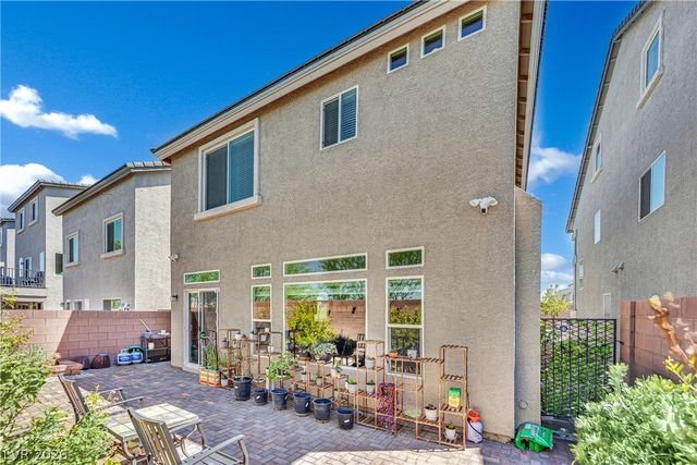 6464 Pear Valley Lane, Las Vegas, NV 89118