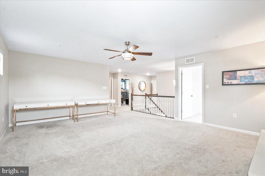 Image 28 of property listing at 5775 GUILFORD GARDEN TER, Frederick, MD 21704