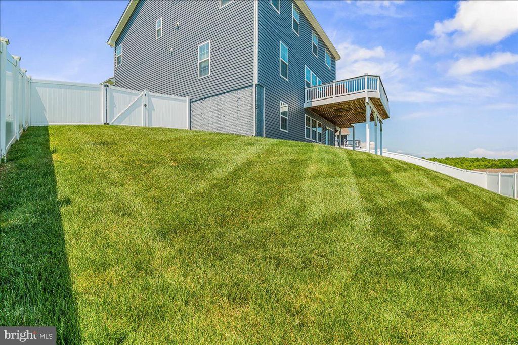Image 53 of property listing at 5775 GUILFORD GARDEN TER, Frederick, MD 21704