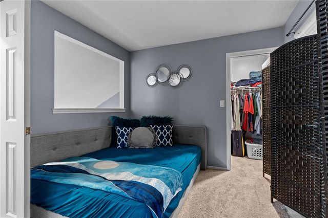 8475 Woodgrove Drive, Washington Twp, OH 45458