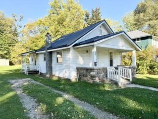 422 Rockingham Avenue, Alma, MI 48801