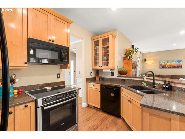 16183 Sw 103RD Ave, Tigard, OR 97224