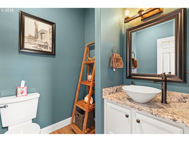 16183 Sw 103RD Ave, Tigard, OR 97224