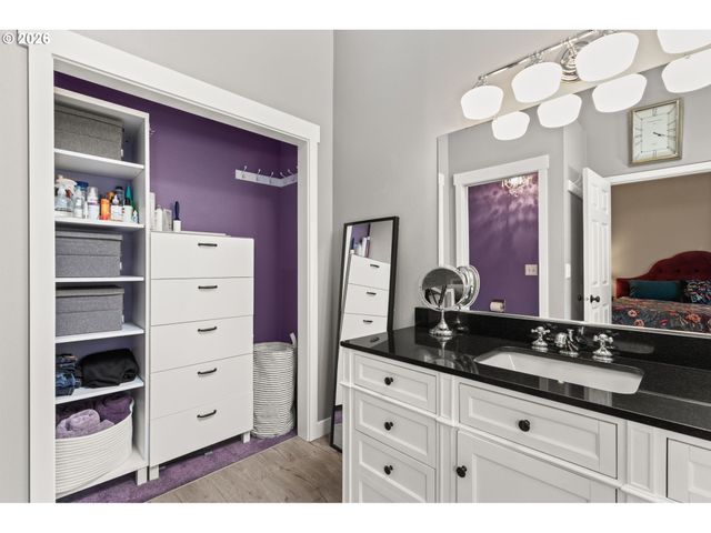 16183 Sw 103RD Ave, Tigard, OR 97224