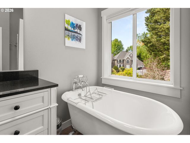 16183 Sw 103RD Ave, Tigard, OR 97224