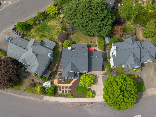 16183 Sw 103RD Ave, Tigard, OR 97224