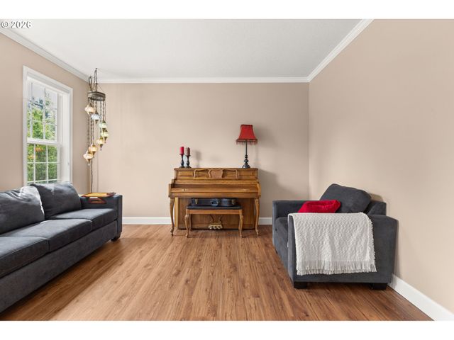 16183 Sw 103RD Ave, Tigard, OR 97224