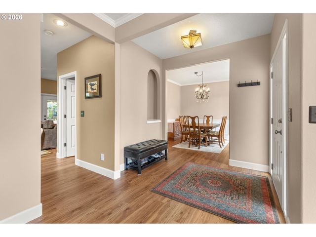16183 Sw 103RD Ave, Tigard, OR 97224