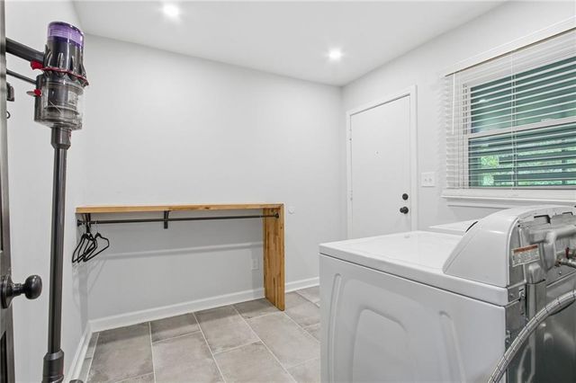 1397 Skyhaven Road SE, Atlanta, GA 30316