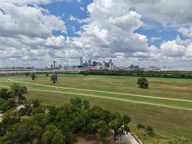 506 N Moore Street, Dallas, TX 75203