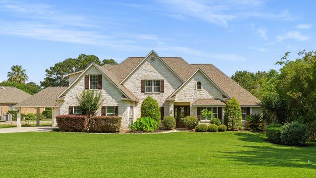 13907 Jbk Memorial Drive, Willis, TX 77318