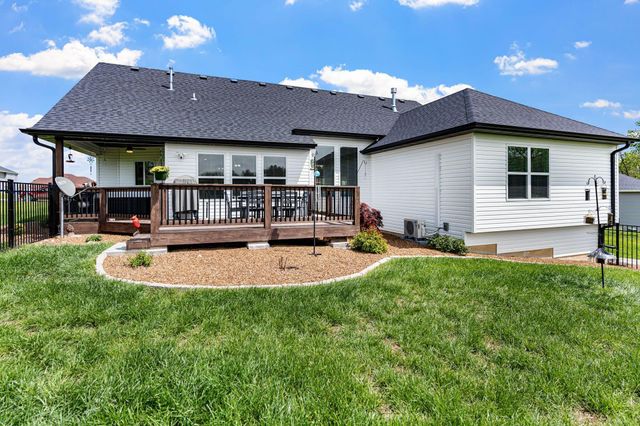 17382 EMILY CT. CT, Boonville, MO 65233