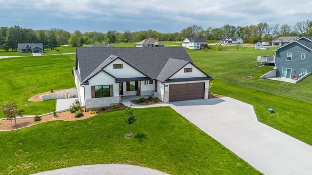 17382 EMILY CT. CT, Boonville, MO 65233
