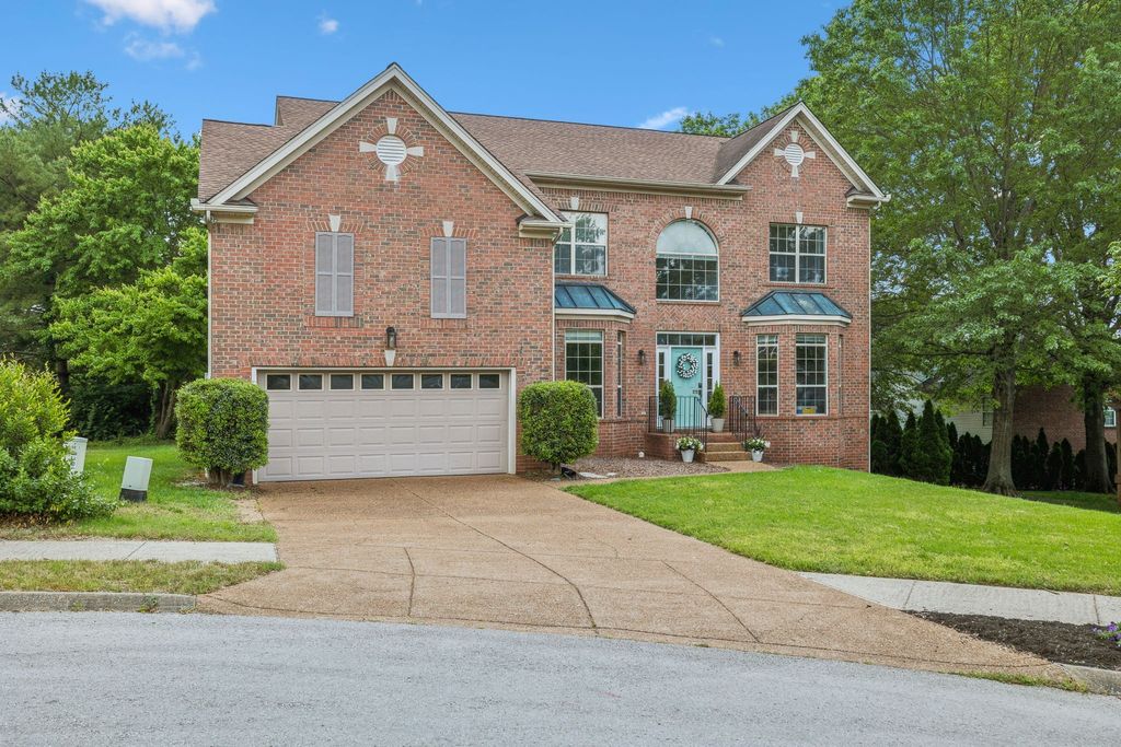 104 Drayton Ct, Franklin, TN 37067