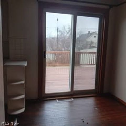 4654 E 90th Street, Garfield Heights, OH 44125