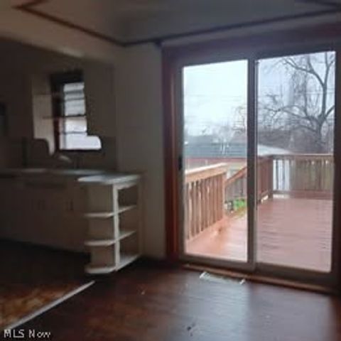 4654 E 90th Street, Garfield Heights, OH 44125