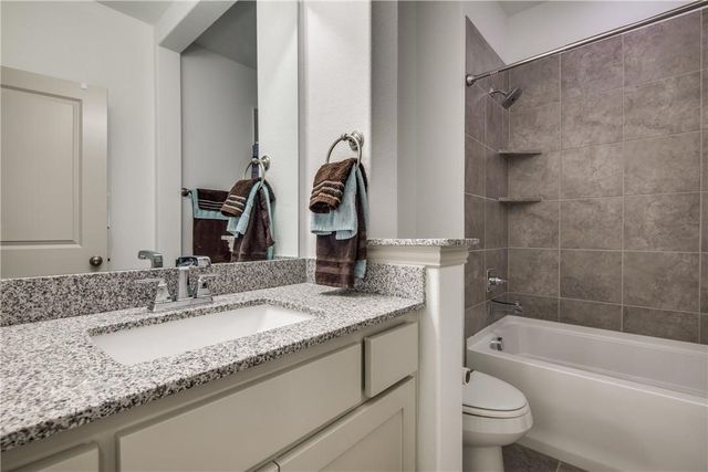 4242 Cascade Sky Drive, Arlington, TX 76005