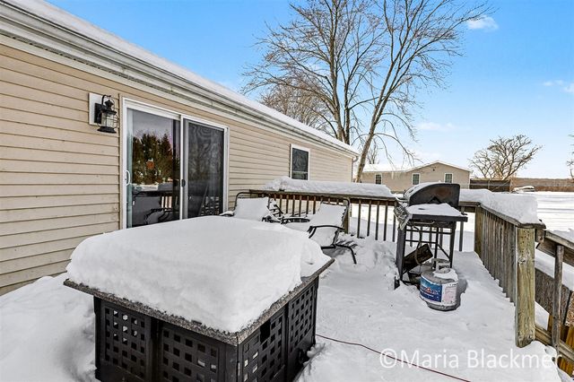 1451 W Charles Road, Ionia, MI 48846