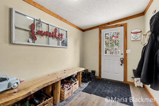 1451 W Charles Road, Ionia, MI 48846