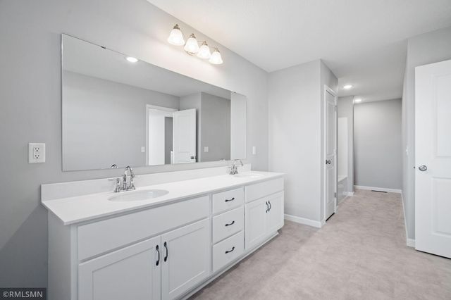 2617 Ivan Avenue NE, Saint Michael, MN 55376