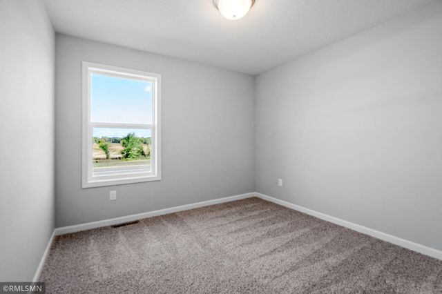 2617 Ivan Avenue NE, Saint Michael, MN 55376