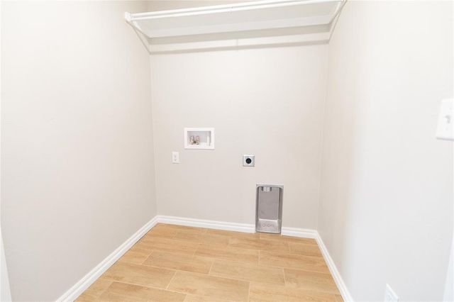 10329 SW 55th Terrace, Mustang, OK 73064