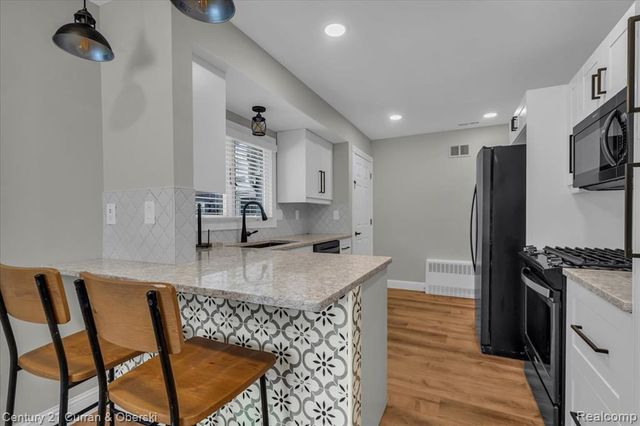 29118 Clarita Street, Livonia, MI 48152