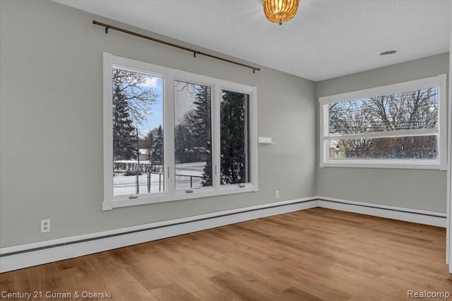 29118 Clarita Street, Livonia, MI 48152