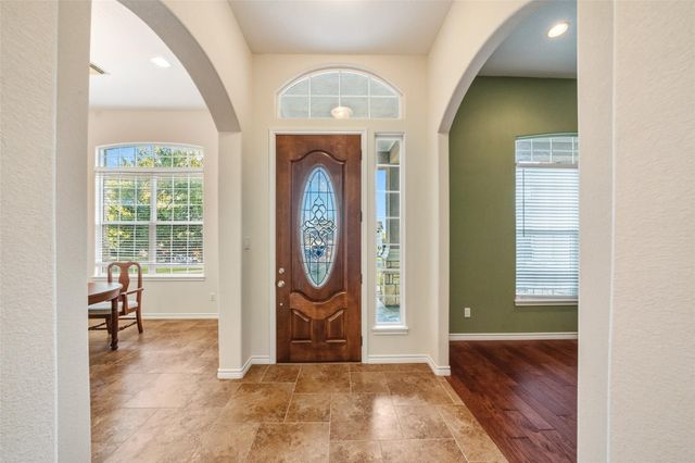12195 N Lake Vista Drive, Willis, TX 77318