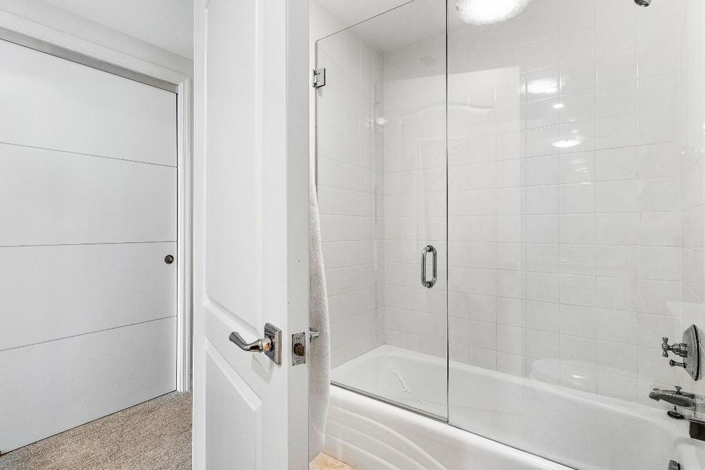 Image 26 of property listing at 550 SE Mizner Boulevard B-707, Boca Raton, FL 33432