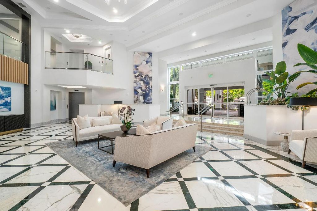 Image 35 of property listing at 550 SE Mizner Boulevard B-707, Boca Raton, FL 33432