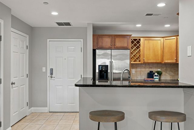 120 Wyllis Avenue 104, Everett, MA 02149