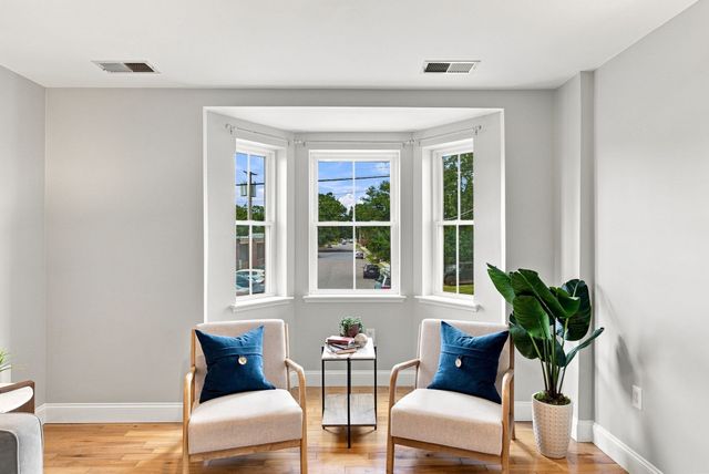 120 Wyllis Avenue 104, Everett, MA 02149