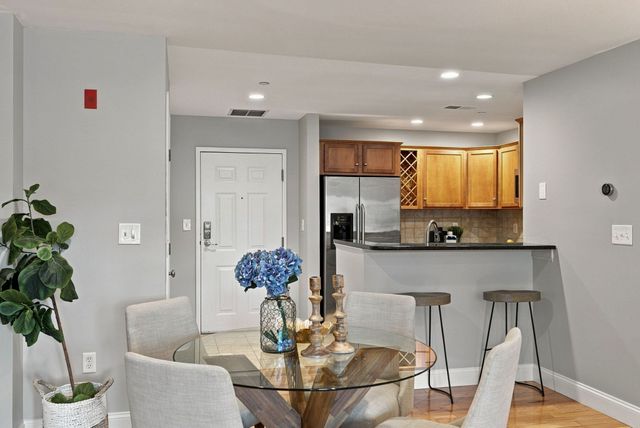 120 Wyllis Avenue 104, Everett, MA 02149