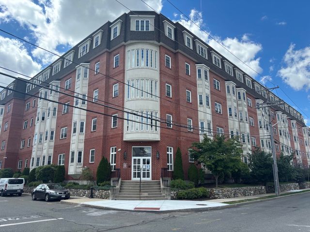 120 Wyllis Avenue 104, Everett, MA 02149