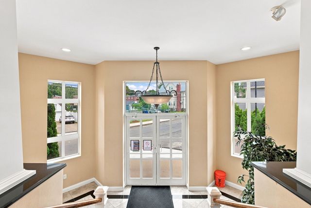 120 Wyllis Avenue 104, Everett, MA 02149