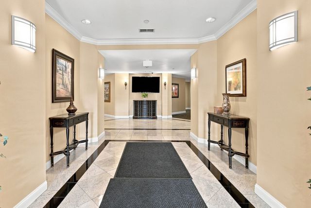 120 Wyllis Avenue 104, Everett, MA 02149